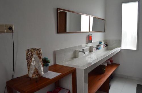 Kutuh Kaja Hotel | Askara Guest House & Hostel