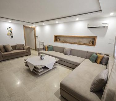 Dar Chaabane Al Fehri Apartment | AzurStays