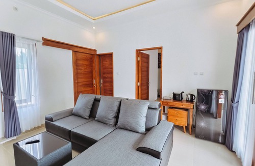 Kalibukbuk Villa | Bali Lovina Karuna Villa