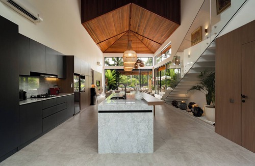 Abiansemal Villa | Bali Magical Villas Ubud - Brand New Villas with Fitness Center & Jungle View