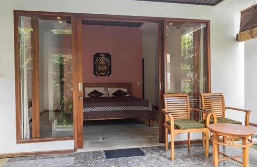 Kutuh Kaja Hotel | Belvilla Nirvana Near Monkey ForestNearCampuhan Ridge Walk
