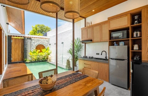 Babakan Villa | Brand New 2BR Private Pool Villa Calmeera