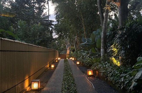 Nyuh Kuning Villa | Buddha Barn 8 mins walk to Ubud