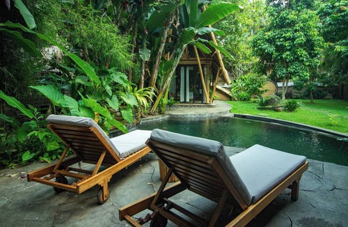Abiansemal Villa | Cacao House Eco-Luxe Family home near Green School