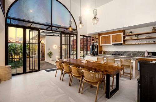 Babakan Villa | Casa Copper in Kecamatan Mengwi