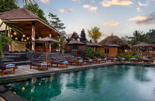 Sidemen Cabin | Cassowary Villas Sidemen by AGATA