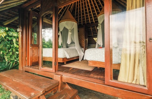 Selemadeg House | Cosy twin bungalow perfect for two firends or solo travlers. With stunning view!