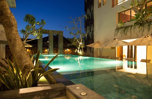 Seminyak Hotel | d’primahotel Petitenget Seminyak