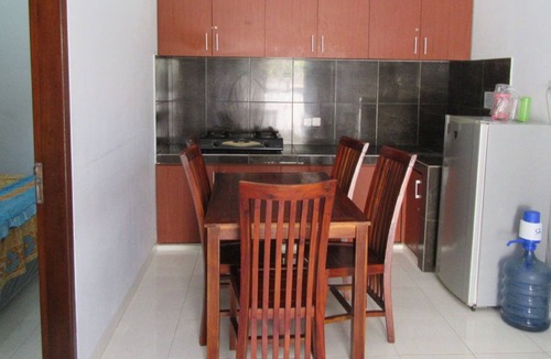 Raya Kuta House | DAILY HOUSE AT KUTA, BALI.3 BEDROOMS.