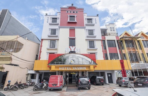 Makassar House | Deluxe Twin Near Losari Beach