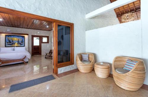Tulamben Hotel | Executive deluxe room at kanna seafront estate