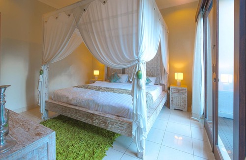 Sunset Road Villa | Exotis Seminyak Villa in Bali close to Mades Warung and Double-Six Beach