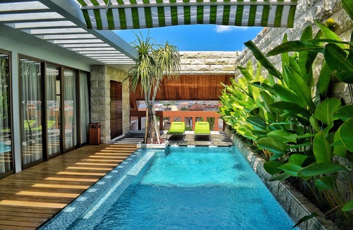 North Legian Villa | Family Villa with City & Pool View (TSky Villa 4)