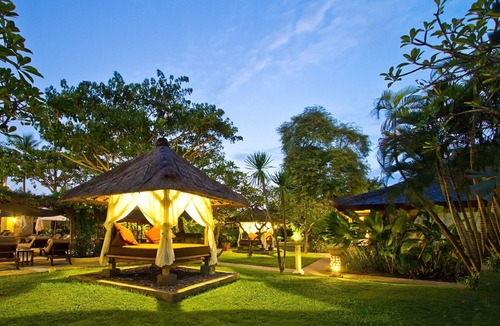 Kartika Plaza Villa | Fantastic Garden Villa near from the Beach