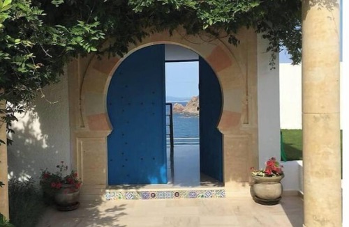 Tabarka House | First-line guest house breathtaking view