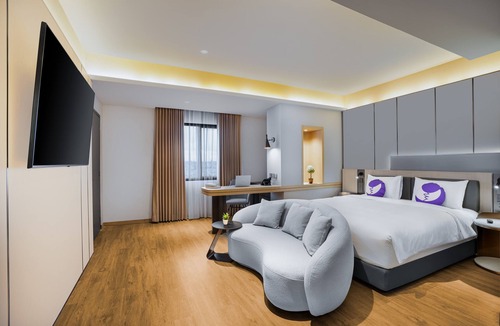 Lubuk Baja Hotel | Fox Hotel Nagoya Batam