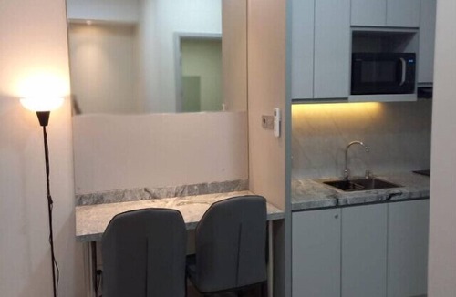 Surabaya Condo | Grand Sungkono Lagoon Caspian Apartment 3BR