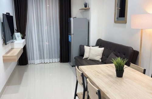 Surabaya Condo | Grand Sungkono Lagoon Caspian Apartment 3BR