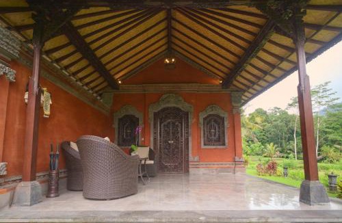 Sidemen Villa | Green Hill Bungalows