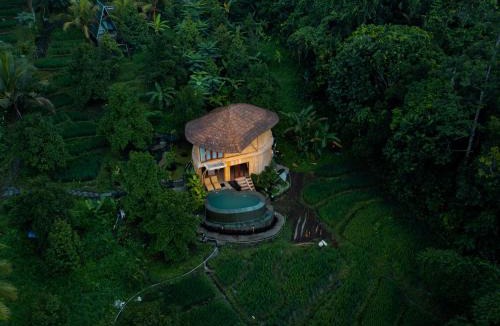 Selemadeg Bed & Breakfast | Green Oasis Retreats