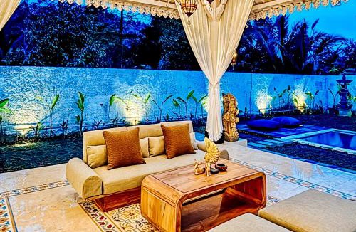 Selat Villa | Hafrana Villa by AGATA - 700sqm 2BR Villa with Private Pool & Jacuzzi