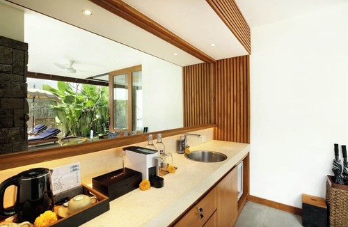 Ubud City-Centre Resort | High End, Experience One Bedroom Pool Villa - Ubud