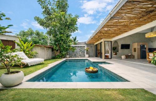 Banjar Semer Villa | Honey Mandarin - Private Pool Villa with Outdoor Lounge
