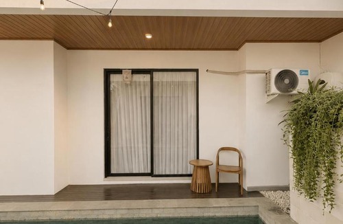 Ungasan Villa | Indah Villa Ungasan 2 Pool Escape Near Melasti
