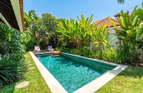 Berawa Villa | Jungle Amaranth Villa Canggu - Exclusive 3BR Retreat with Pool, Modern Amenities and Top Location