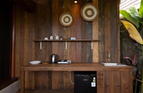 Wisma Kerta Hotel | Kelapa Sunrise Villa