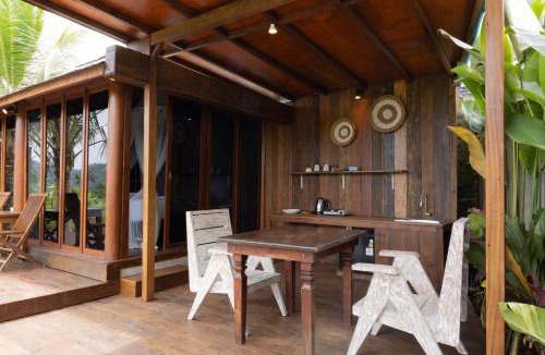 Wisma Kerta Hotel | Kelapa Sunrise Villa
