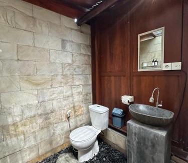 Wisma Kerta Hotel | Kelapa Sunrise Villa