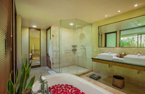 Ubud City-Centre Resort | Komaneka at Rasa Sayang