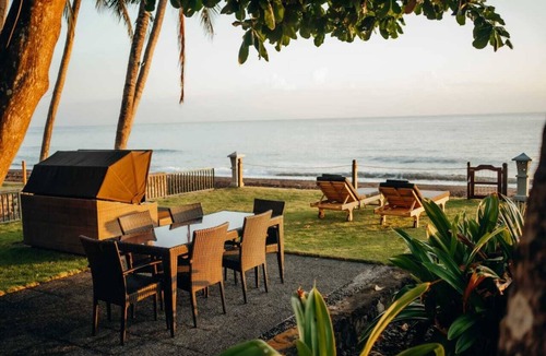Songan Villa | Kubu He Mamatica Tepi Pantai