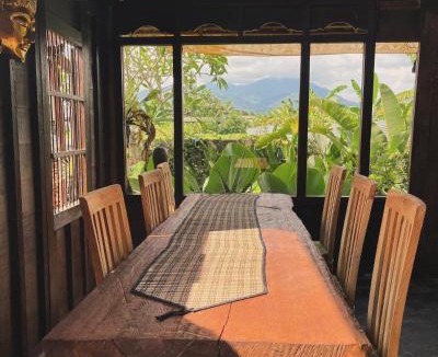 Negara House | KUBU YR Village