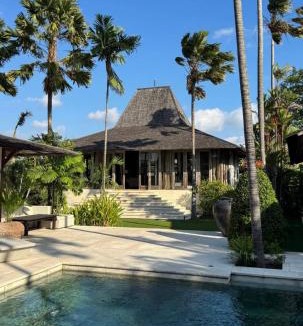Berawa Hotel | Kudus Boutique Estate in Canggu 100m to Beach
