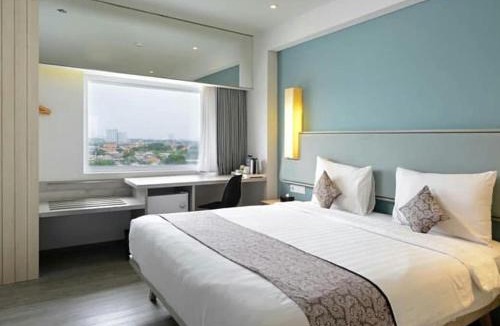 Gubeng Hotel | La Lisa Hotel by ARTOTEL