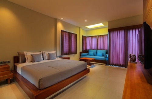 Petitenget Hotel | Lovely room with amazing view of the surrounding landscape