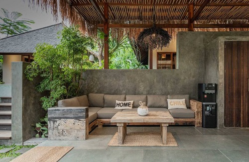 Banjar Semer House | Luxe Tropical 6BR Dream Villa in Canggu