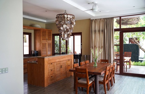 Candi Dasa Villa | Luxurious 4BR Ocean View Villa in East Bali