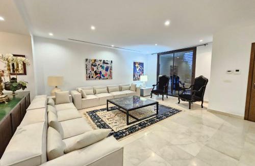 Sidi Daoud Villa | Luxurious 7-Bedroom Villa in La Marsa, Tunisia - Modern Comfort Elegance