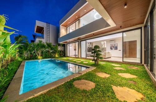 Andong Villa | Luxury 3BR Designer Villa Ubud