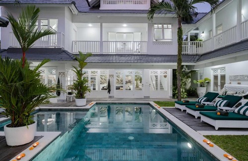 Dyanapura Villa | Luxury Seminyak Villa - Private Pool & Garden