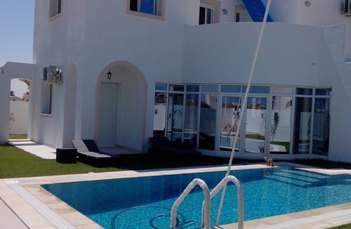 Aghir Villa | Luxury villa with pool in Aghir/Djerba sea calm