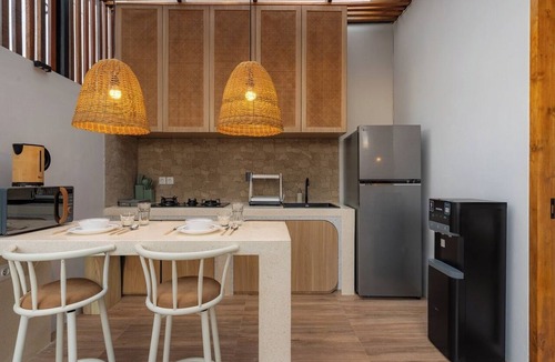 Singakerta Villa | Modern 2BR Ubud Open Living Villa - Pool and Bathtub