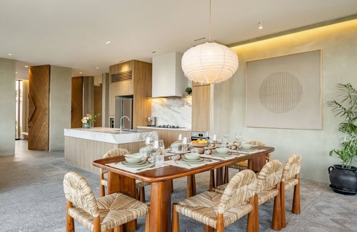 Tumbak Bayuh Villa | Modern Villa Rooftop Views Tropical Garden
