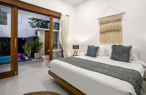 Umalas Villa | NEW 2BR Villa Ijabo in Canggu & Private Desk