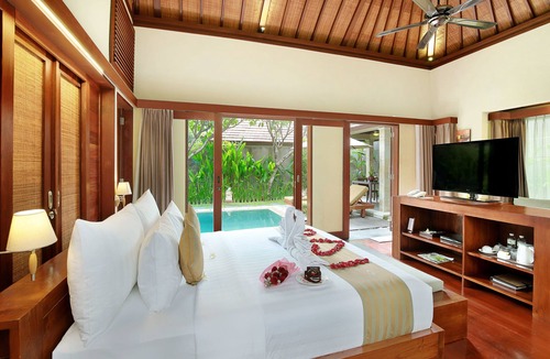 Sunset Road Hotel | Nyuh Bali Luxury Villas