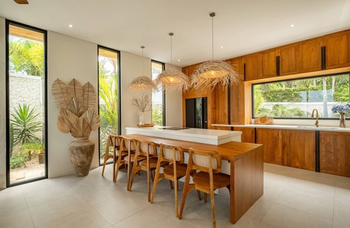 Pecatu Villa | Ocean Views Private Infinity Pool Bingin Hill