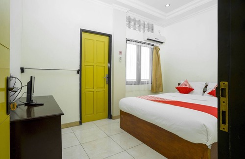 Samarinda Hotel | OYO 2319 Tengkawang Residence